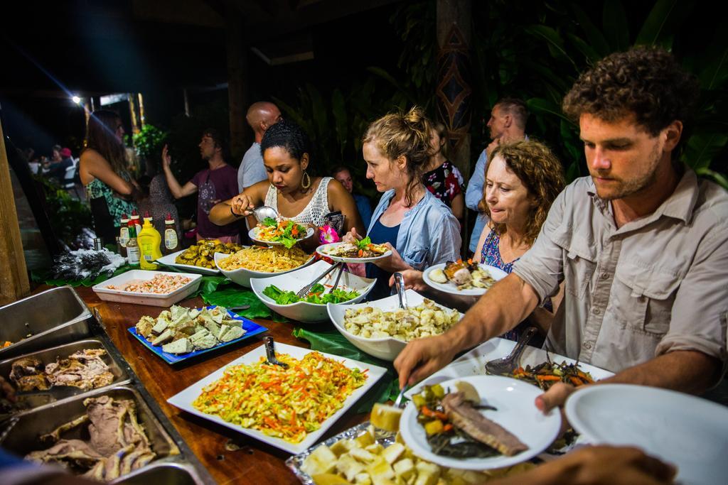 Beachouse Resort Namatakula Ngoại thất bức ảnh